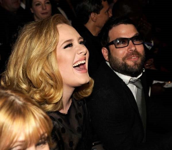 Adele ve Simon Konecki boşandı
