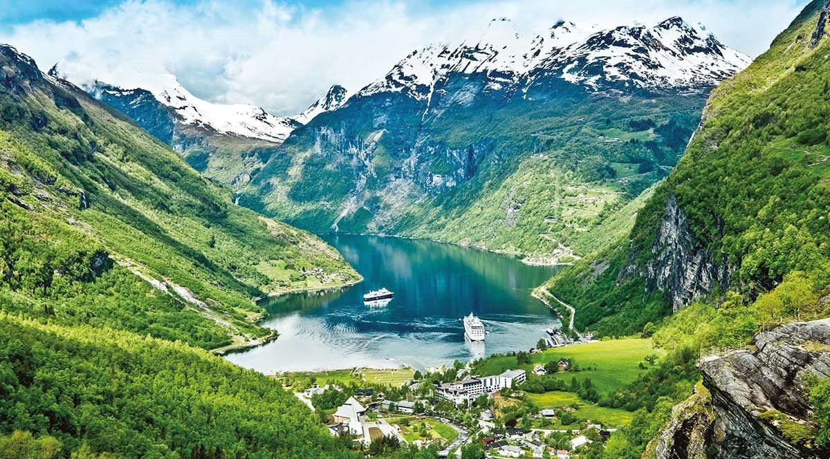 Doğa harikasını denizden keşfedin: Norveç Fiyortları