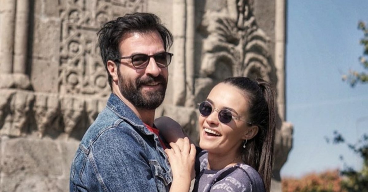 Hande Soral: ''Flört dönemindeki gibiyiz; mutlu ve heyecanlı''