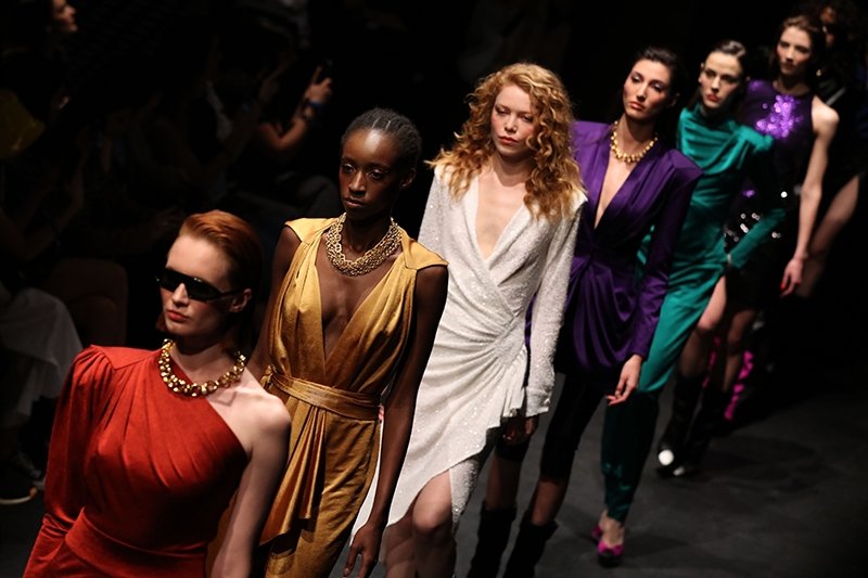 Mercedes-Benz Fashion Week Istanbul ertelendi