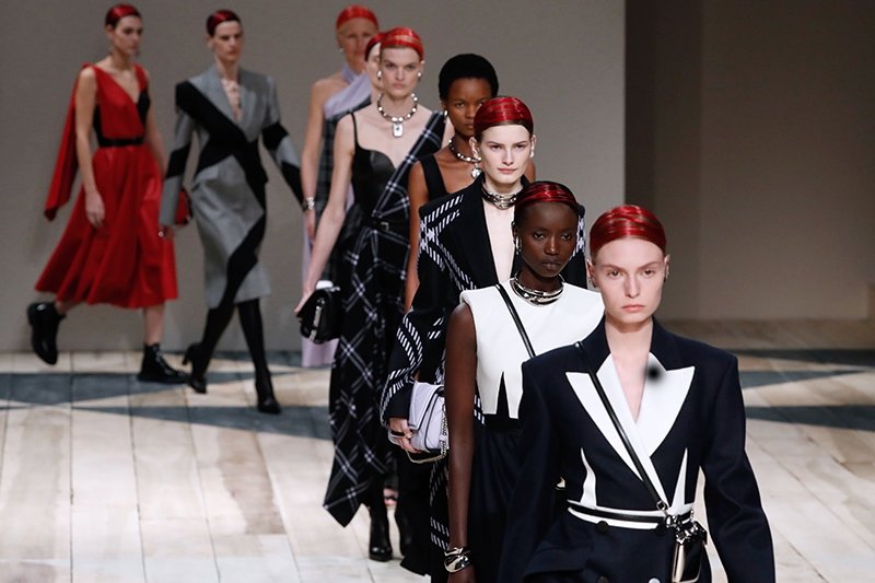 Alexander McQueen İlkbahar/Kış 2020