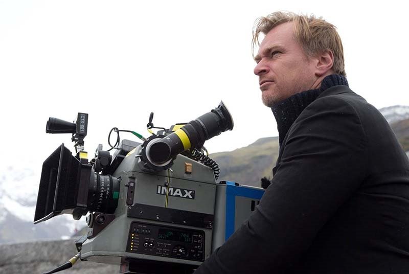 Christopher Nolan, Warner Bros ile yollarını ayırıyor mu?