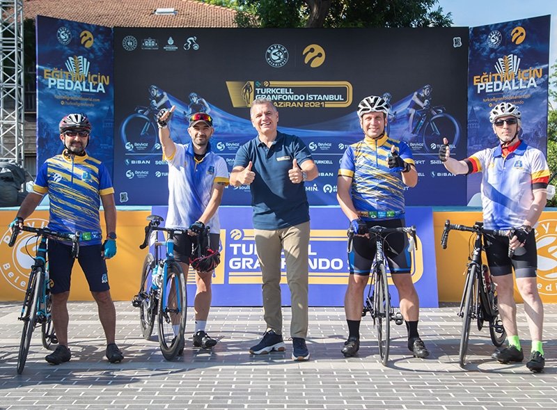 1000 bisikletçi Boğaz'da yarıştı