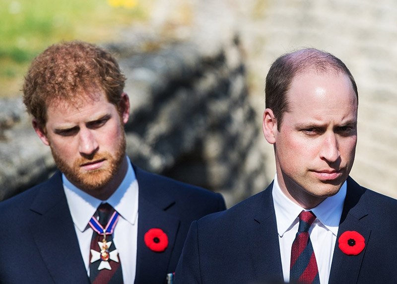 Prens Harry ve Prens William'ın arası hiç iyi değil!