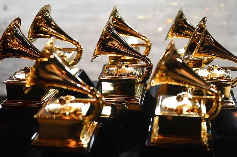 Grammy Ödül töreni ertelendi