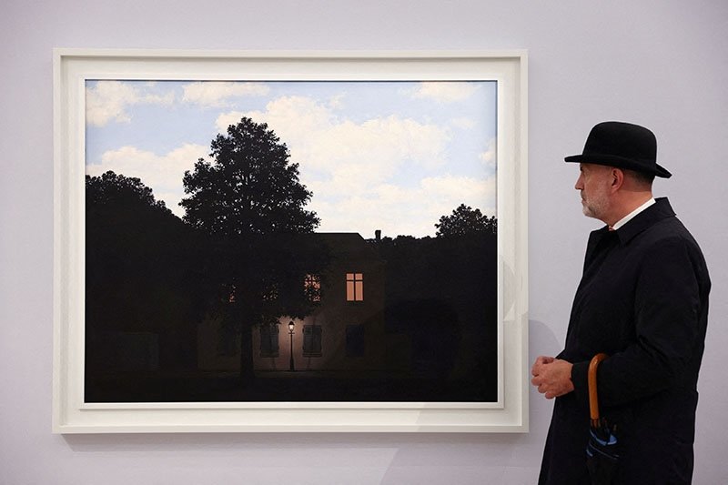 Belçikalı ressam Rene Magritte'in tablosu, 79,7 milyon dolara alıcı buldu