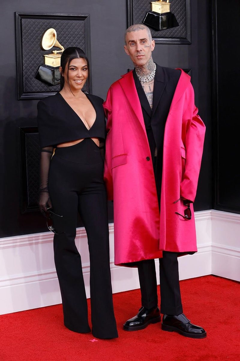 Kourtney Kardashian ve Travis Barker evlendi