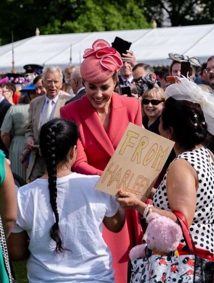 'Kraliçe'nin Bahçe Partisi'ne Kate Middleton ev sahipliği yaptı