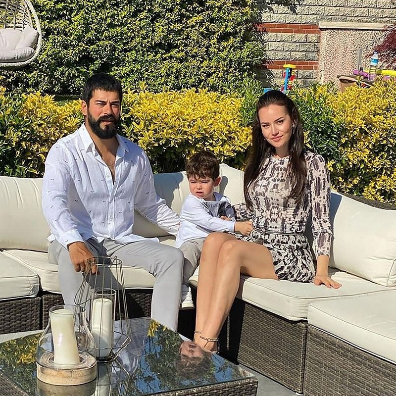 Fahriye Evcen ve Burak Özçivit'in ikinci çocuk heyecanı