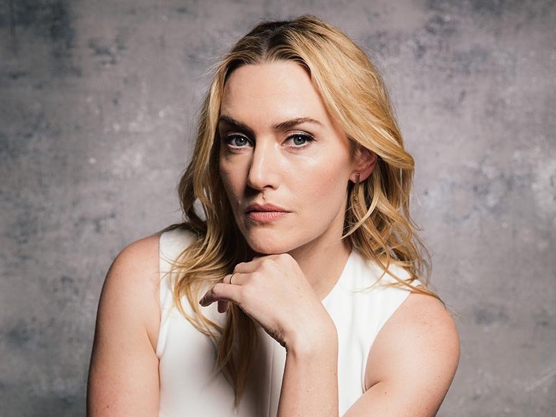 Kate Winslet hastaneye kaldırıldı