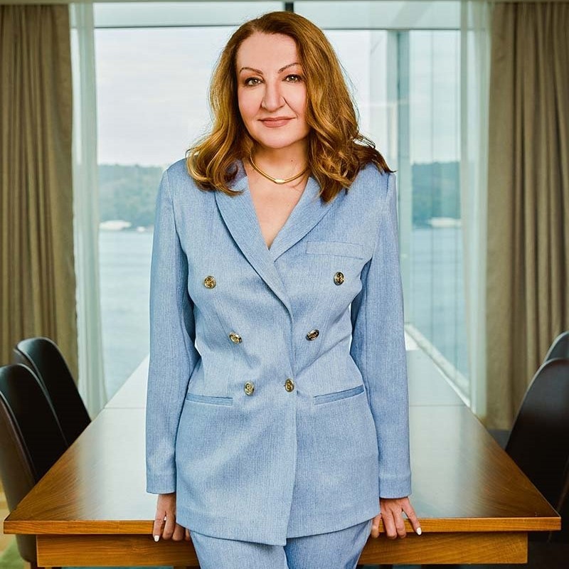Ayça Furth ''Çalışmak ve üretmek her zaman en büyük güç''