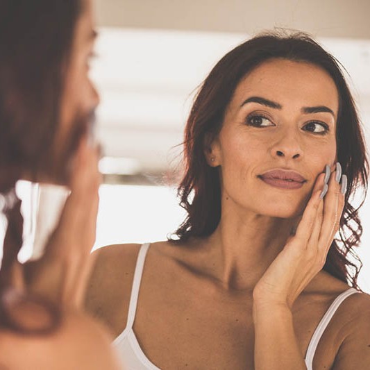 Ciltteki yorgun görünüm nasıl azalır?