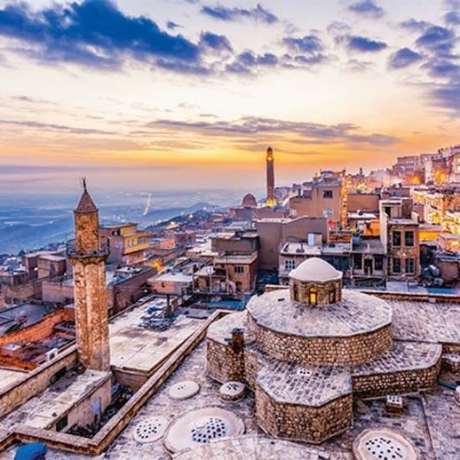 Tarihe ışık tutan rotalar