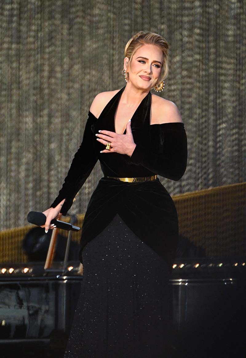 Adele ''Yürümekte zorlanıyorum''