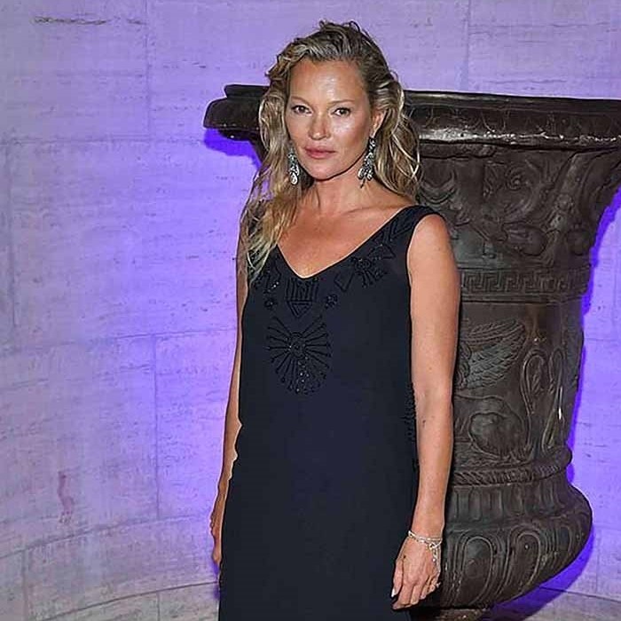 Kate Moss Bodrum'da kampa girdi