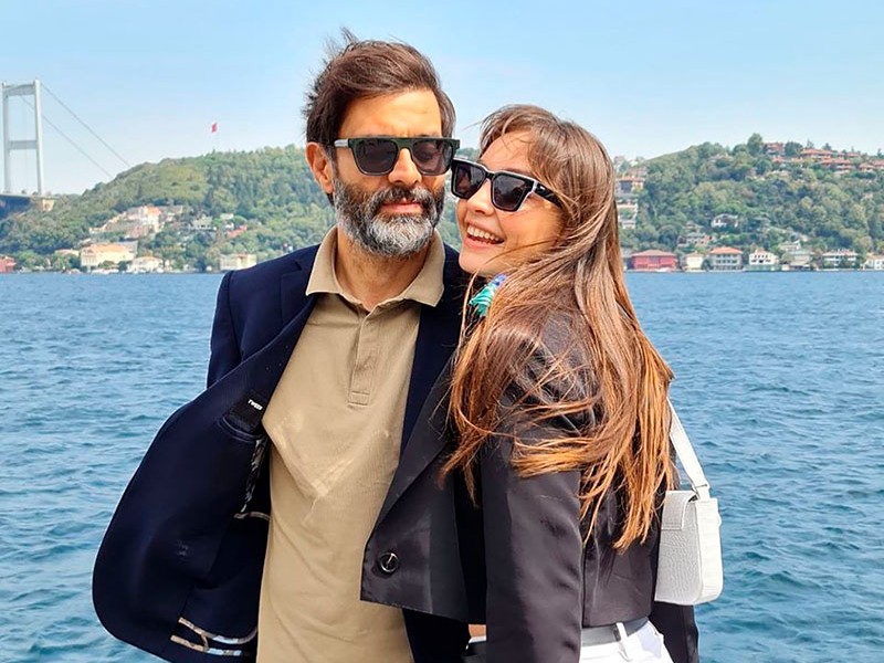 Cansel Elçin & Zeynep Tuğçe Bayat