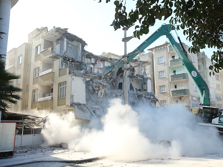 ''Louis Vuitton for UNICEF'' Türkiye'ye deprem desteği