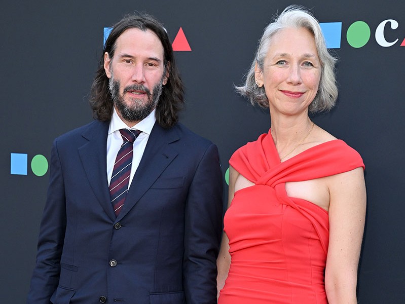 Keanu Reeves'in sevgilisi Alexandra Grant'ten yardım çağrısı