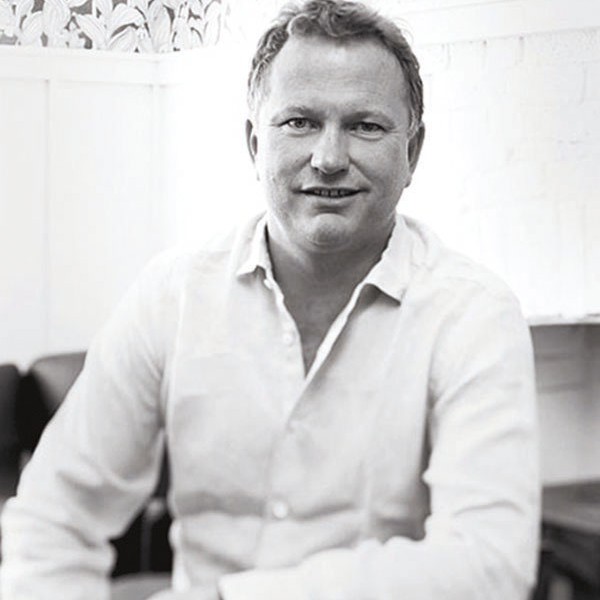 Sizin yardımınız batsın: Kızdıran kampanya!