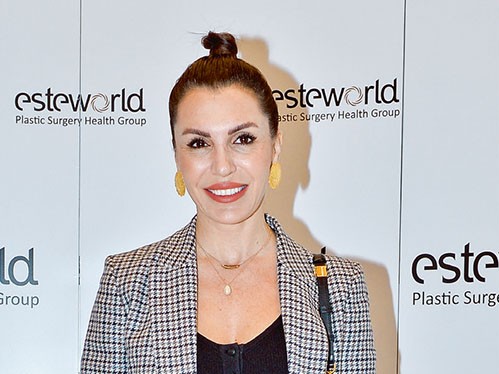 Güzellik uzmanından bilgi aldılar