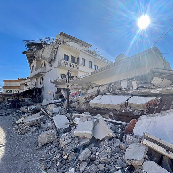 Aşırı deprem korkusu hasta ediyor