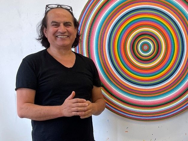 Yaraları sanatla sarmak için yarıştılar