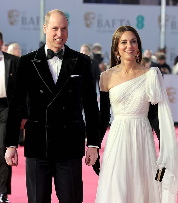 Kate Middleton ve Prens William'ın unvanları resmileşti