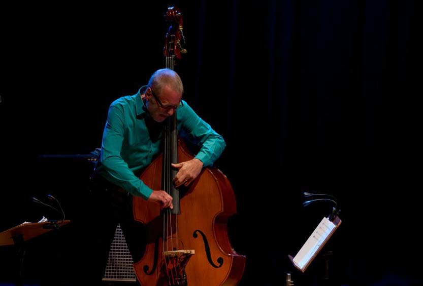 Grammy ödüllü Dave Holland Türkiye'ye geliyor