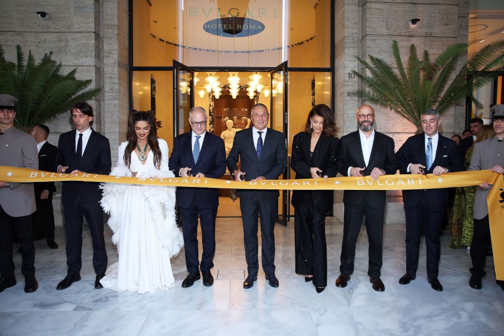 Doğduğu şehre övgü niteliğindeki Bulgari Hotel Roma açıldı