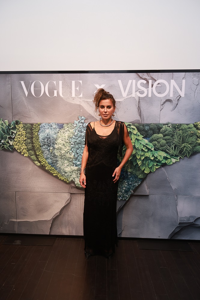Vogue Türkiye İş Birliğiyle Aida Mahmudova'nın Sergi Açılışı Gerçekleşti
