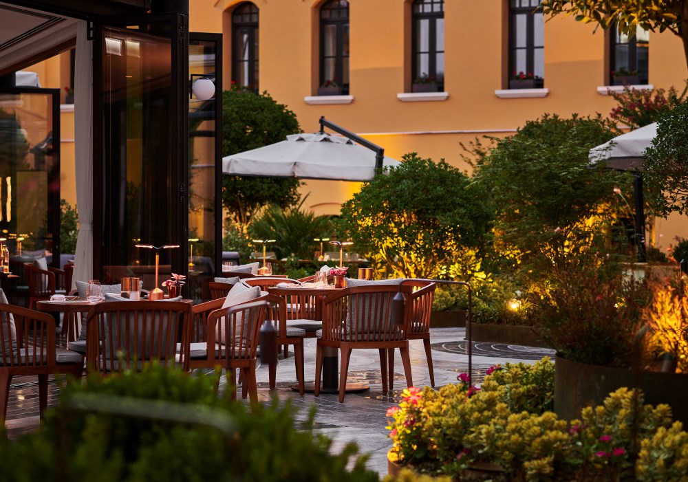 Four Seasons Sultanahmet'te Hıdırellez Ateşiyle Bahara Merhaba