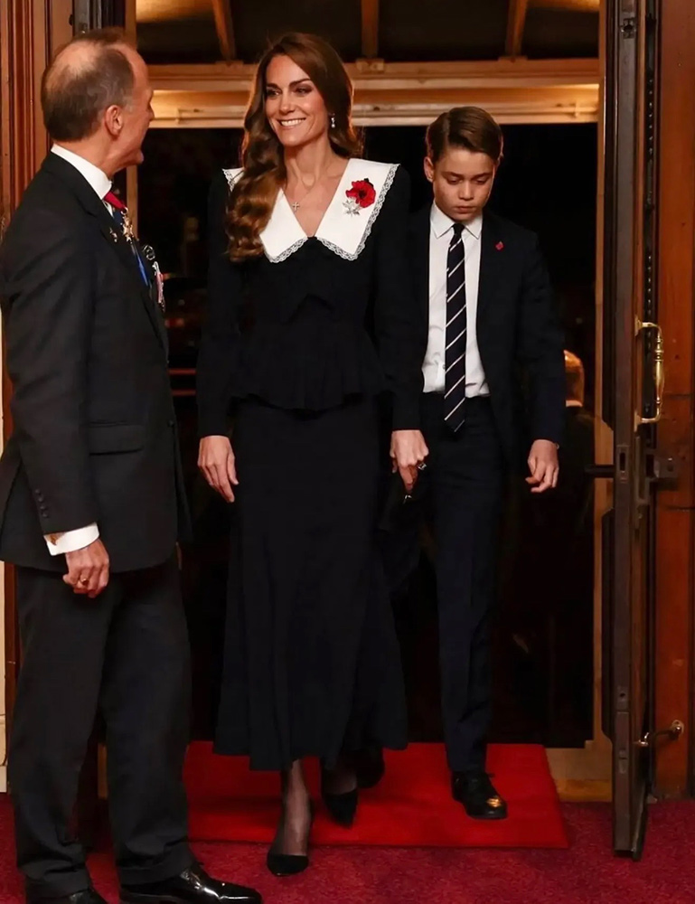 Galler Prensesi Catherine, oğlu Prens George ile Anma Festivali’nde