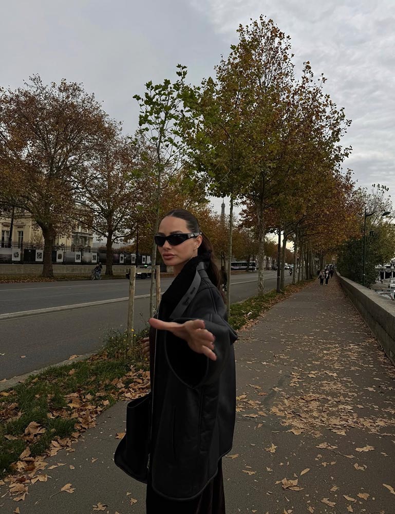 Yasemin Ergene’nin Paris Sokak Stili