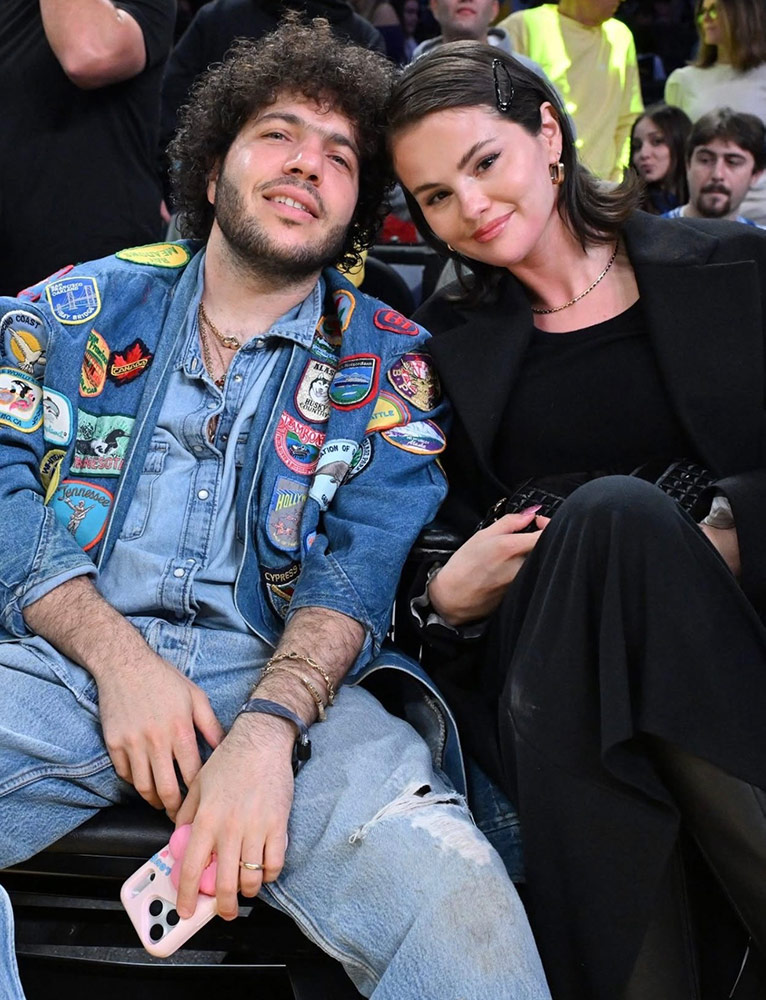 Selena Gomez ve Benny Blanco Lakers Maçında Görüntülendi
