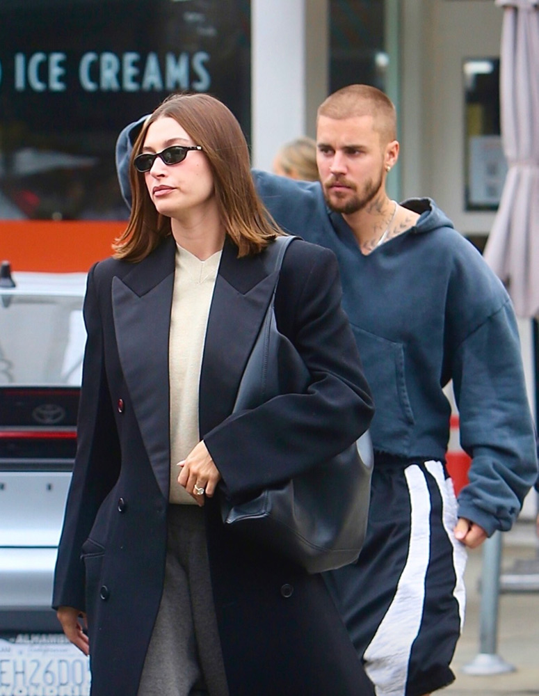 Justin Bieber ve Hailey Bieber, West Hollywood’da