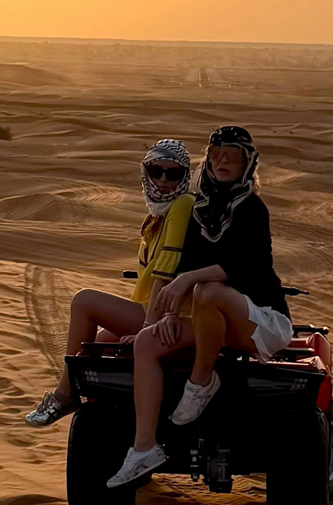 Alara Koçibey ve Kızından Dubai Tatili