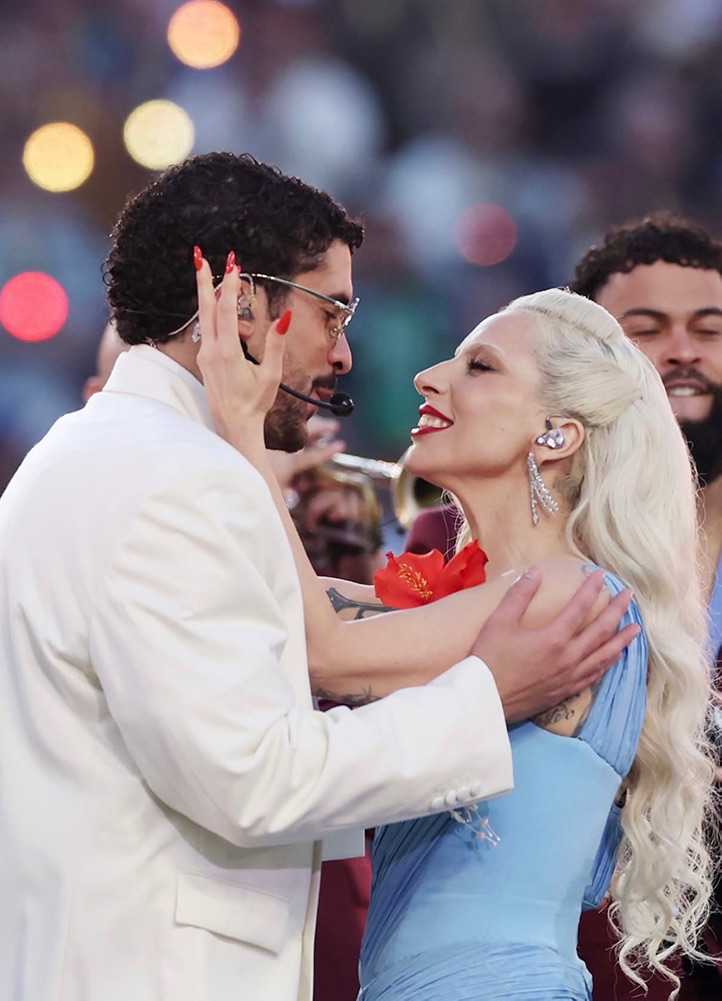 Bad Bunny, Super Bowl Devre Arası Gösterisinde Tarihe Geçti