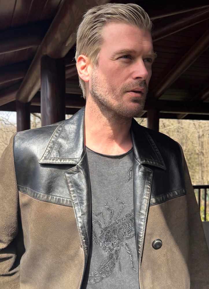 Kıvanç Tatlıtuğ’dan Yeni İmaj