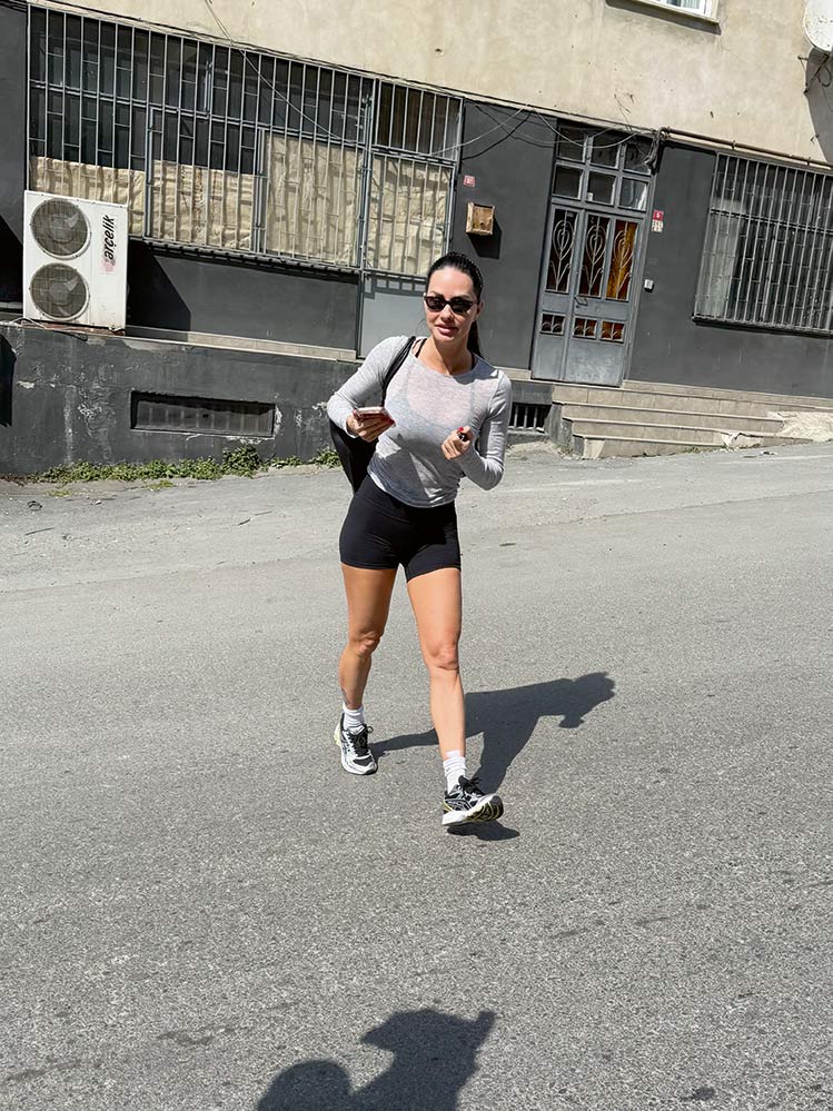 Şamdan Plus Objektifinden Caddelerde Ünlü İsimler