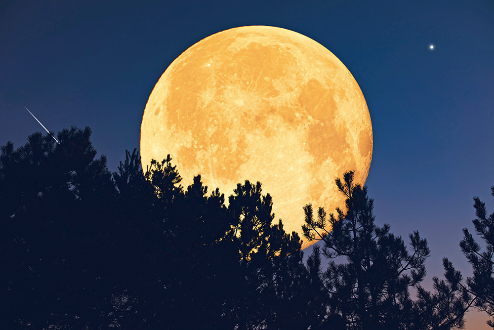 Terazi Dolunayı Burçları Nasıl Etkileyecek