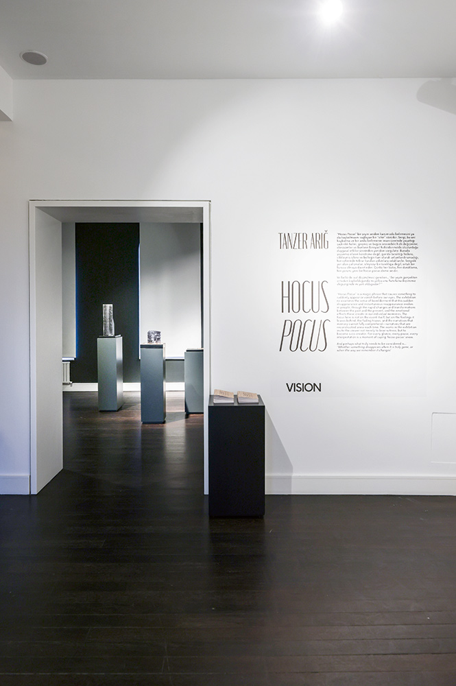 İki Özel Sergi Sanatseverler İle Buluştu