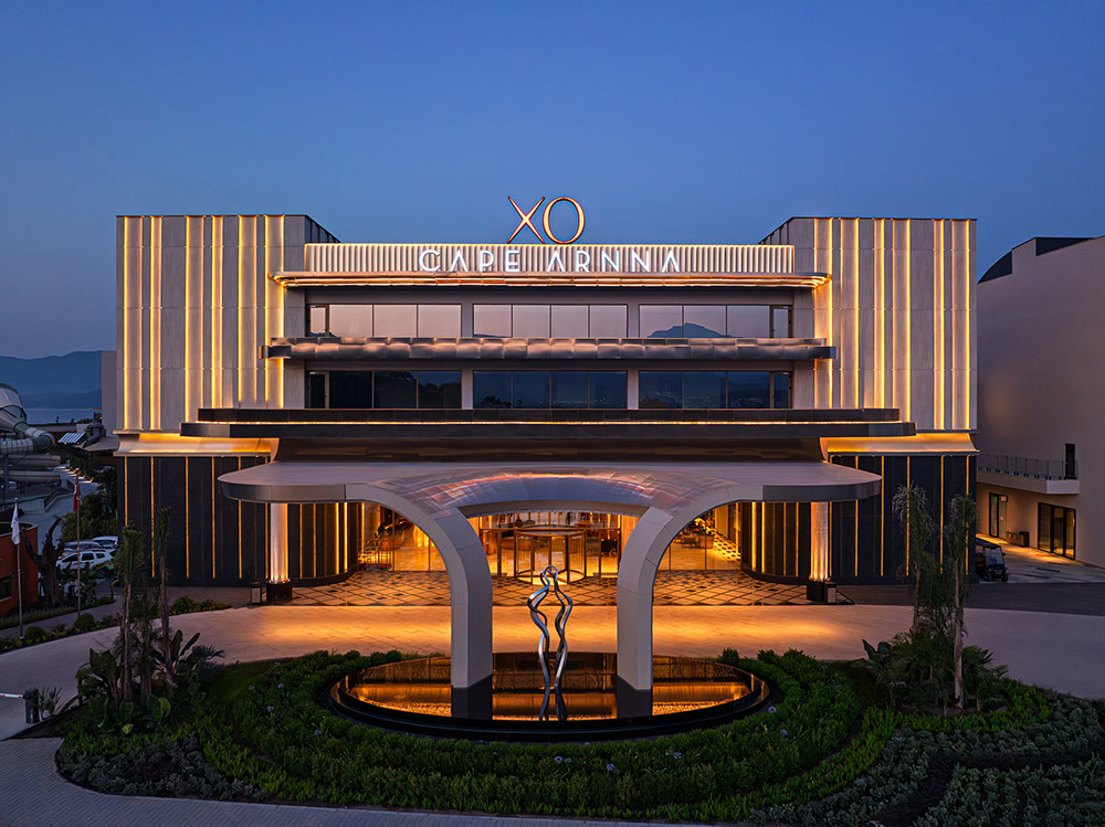 XO Cape Arnna 2026 yaz sezonunu açtı