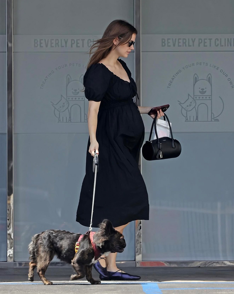 Barbara Palvin Hamilelik Döneminden Yeni Kareler Paylaştı